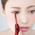 Kai Beauty Care Hot Eyelash Curler [2 Colors] 贝印 电热烫睫毛器 （红色/粉色） - Image 4
